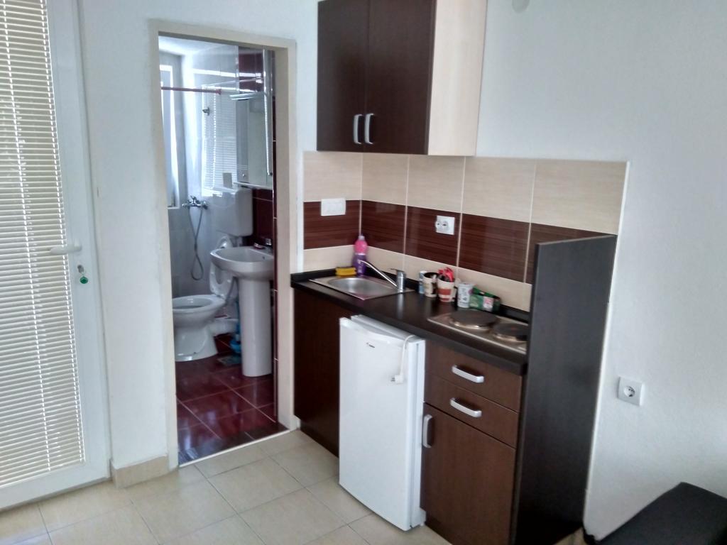 Apartment Djokic Sutomore Luaran gambar